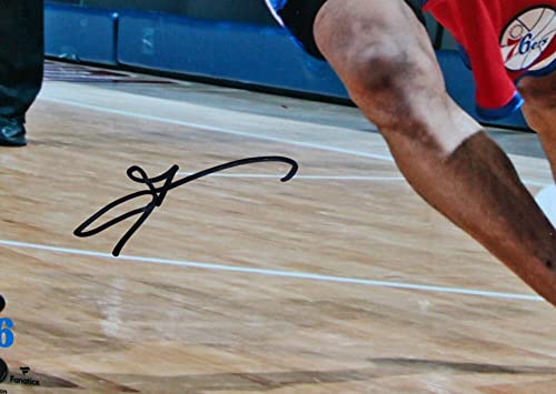 Allen Iverson Autographed Philadelphia 76ers 16x20 Red Jsy Photo-Beckett W Hologram Black - Image 4