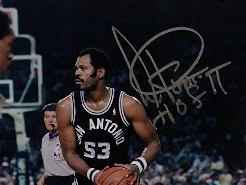 Artis Gilmore Signed Spurs 8x10 Looking to Pass Photo W/HOF- Jersey Source Auth - Image 2