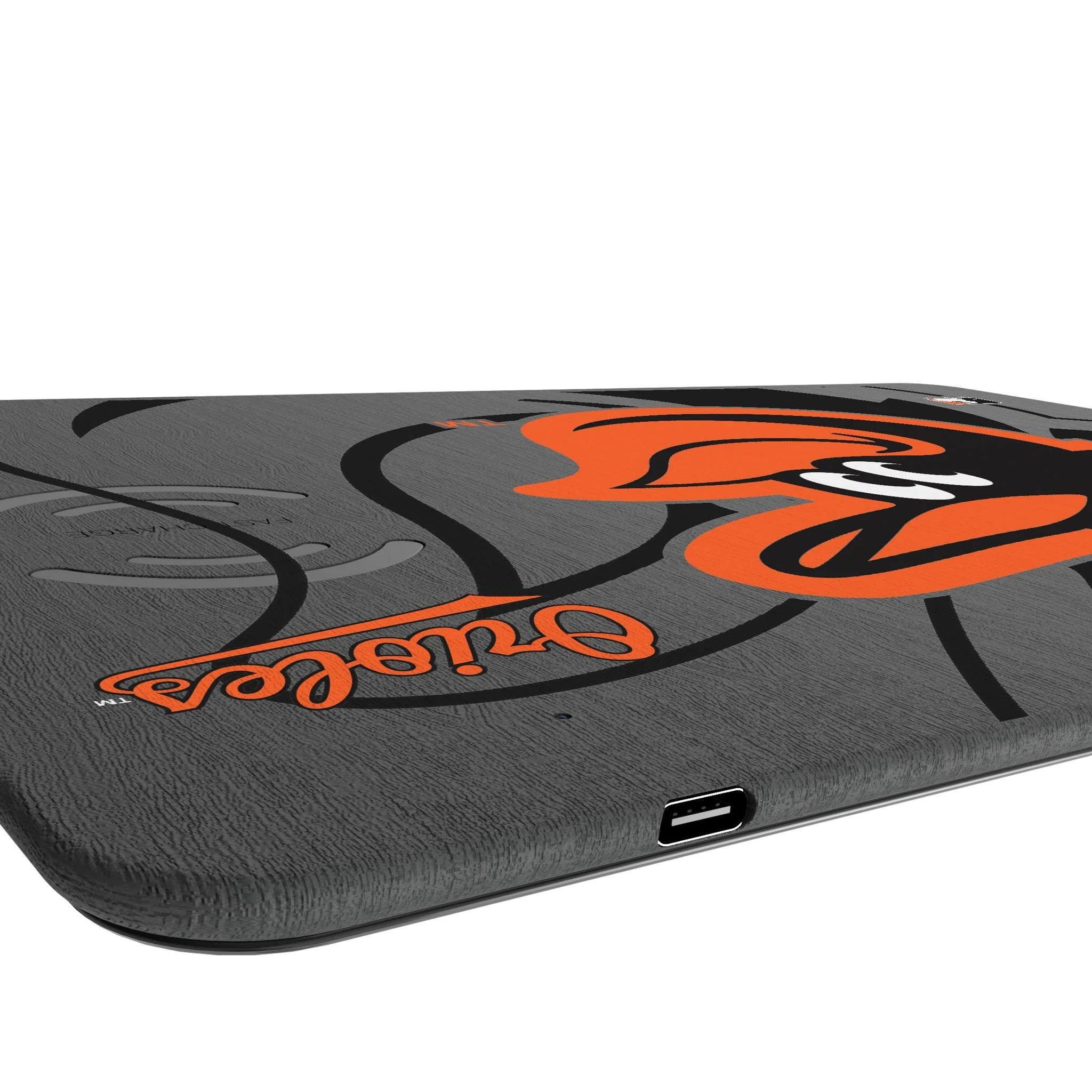 Baltimore Orioles Monocolor Tilt 15-Watt Wireless Charger and Mouse Pad - Image 3