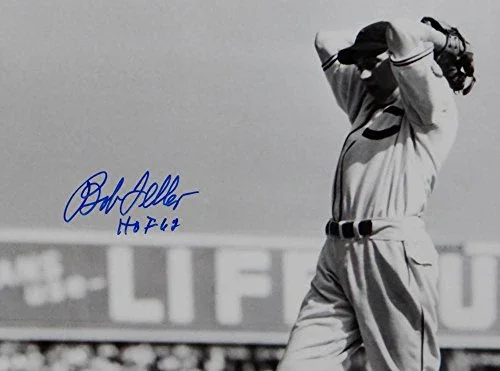 Bob Feller Signed Cleveland Indians 8x10 HOF BW Pitching Photo- MLB AuthBlue - Image 2