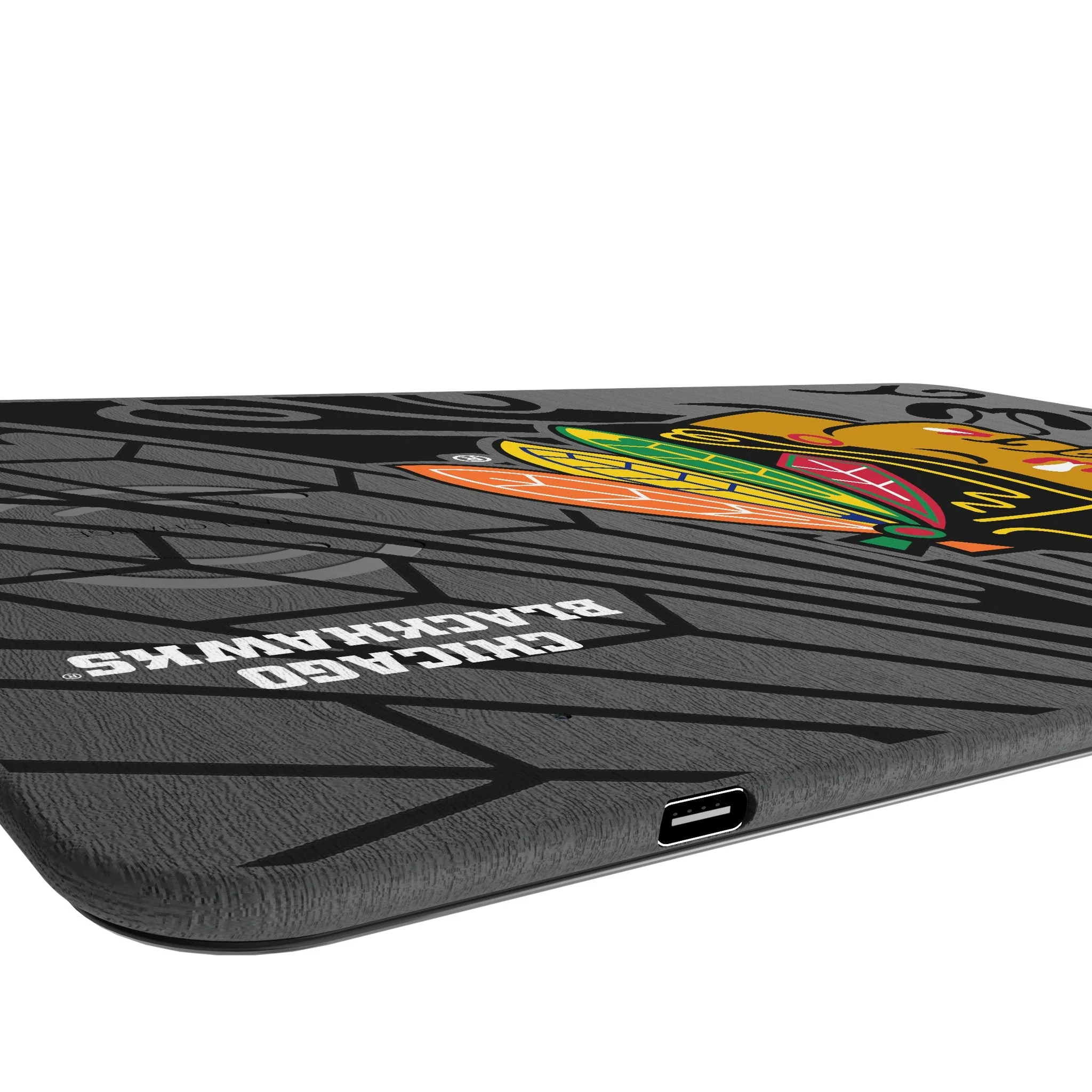 Chicago Blackhawks Monocolor Tilt 15-Watt Wireless Charger and Mouse Pad - Image 3