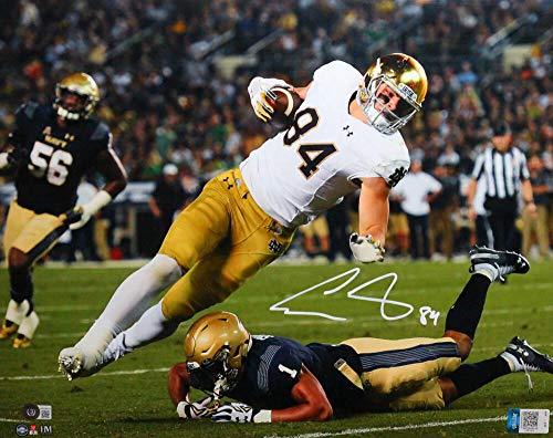 Cole Kmet Signed Chicago Bears Catch Vs Navy 16x20 HM Photo- Beckett W White