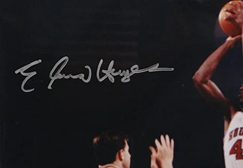 Elvin Hayes Autographed Houston Cougars 16x20 Shooting Photo- JSA W Authenticated - Image 2