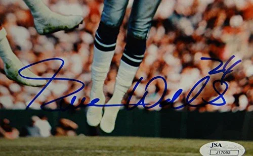 Everson Walls Autographed 8x10 Catch Against Broncos Photo- JSA Authenticated - Image 2