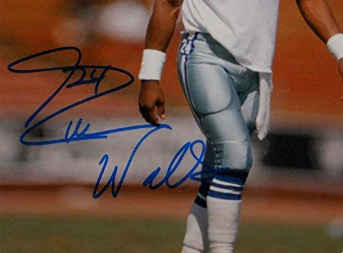 Everson Walls Autographed 8x10 Vertical On Field Photo- JSA W Authenticated - Image 2