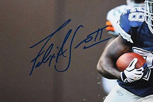 Felix Jones Autographed Dallas Cowboys 16x20 Running From Browns Photo- JSA Auth - Image 2
