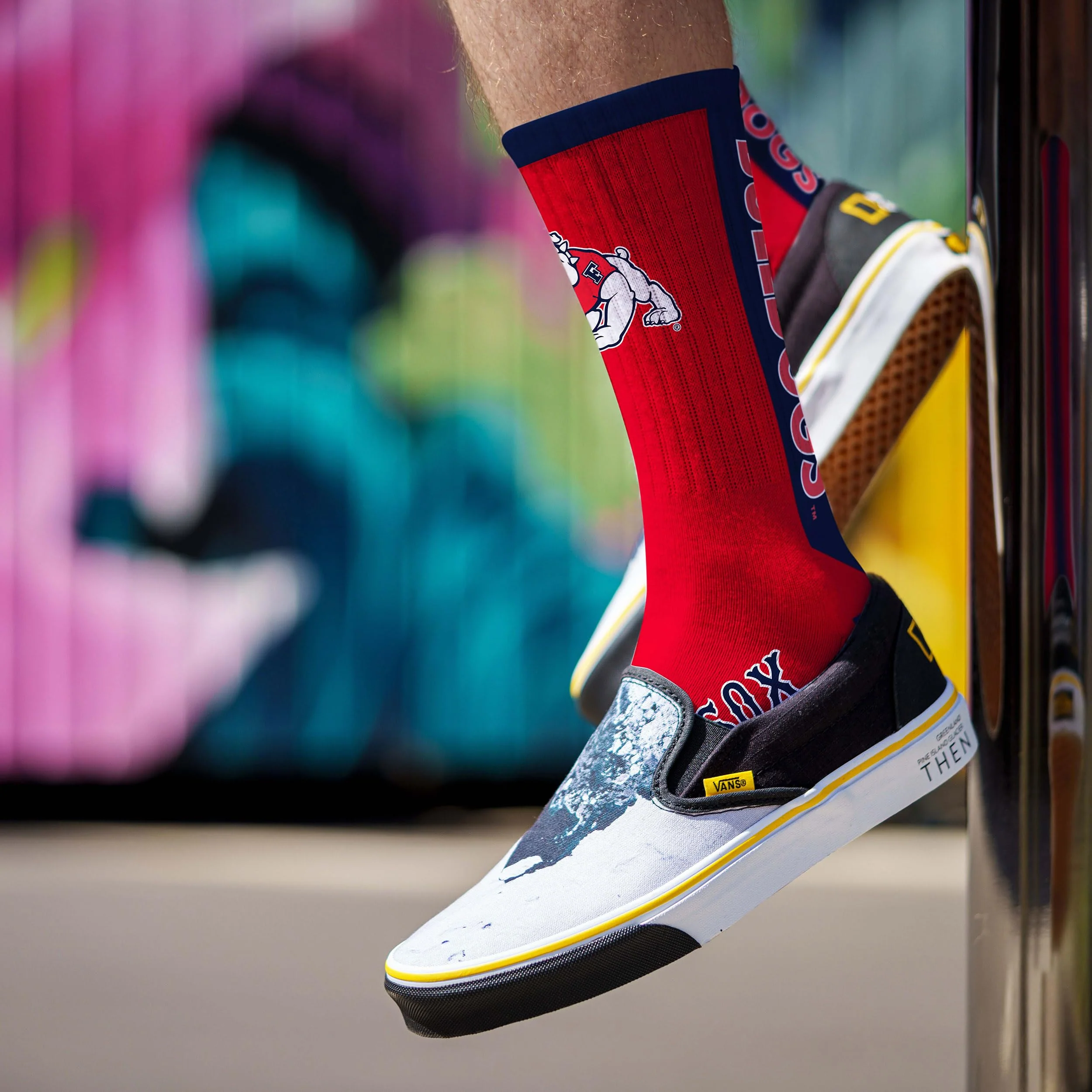 For Bare Feet NCAA FRESNO STATE BULLDOGS MVP Crew Sock Team Color Large - Image 3