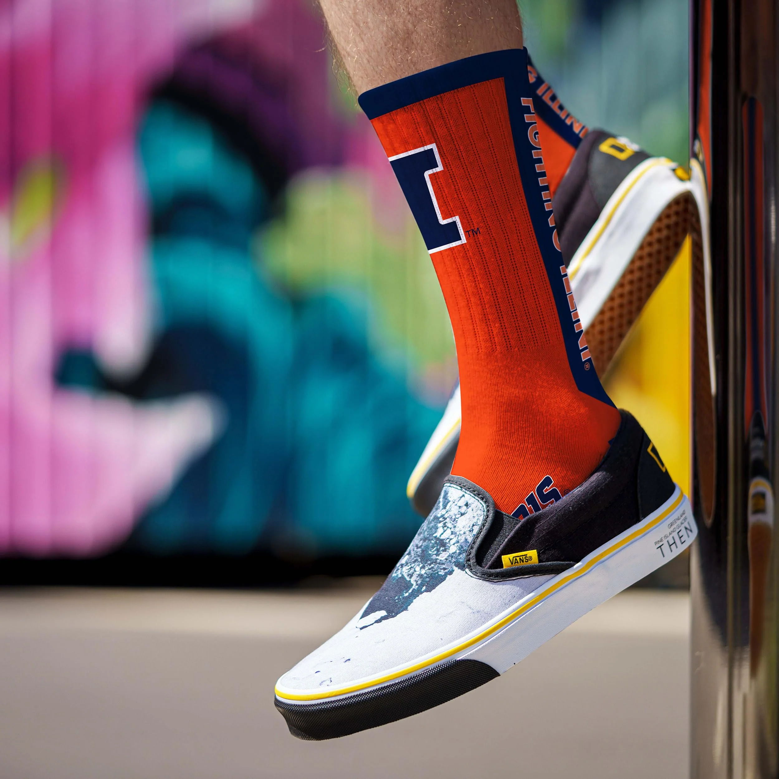 For Bare Feet NCAA ILLINOIS FIGHTING ILLINI MVP Crew Sock Team Color Large - Image 3