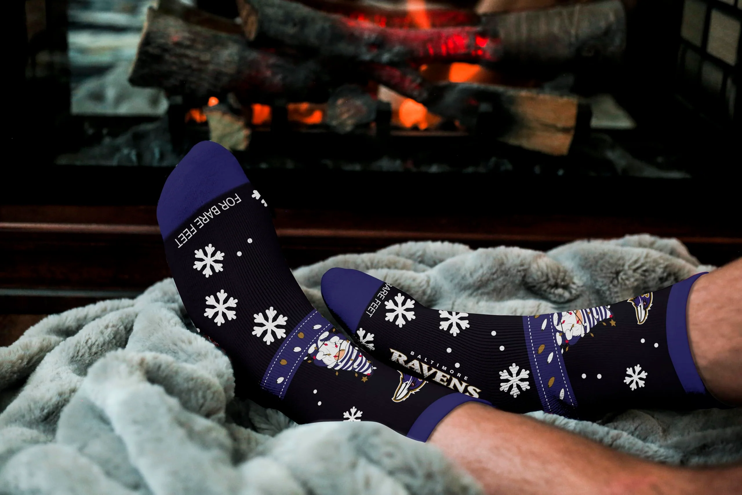 For Bare Feet NFL BALTIMORE RAVENS Holiday Sweater Gnome Team Colors Large - Image 3