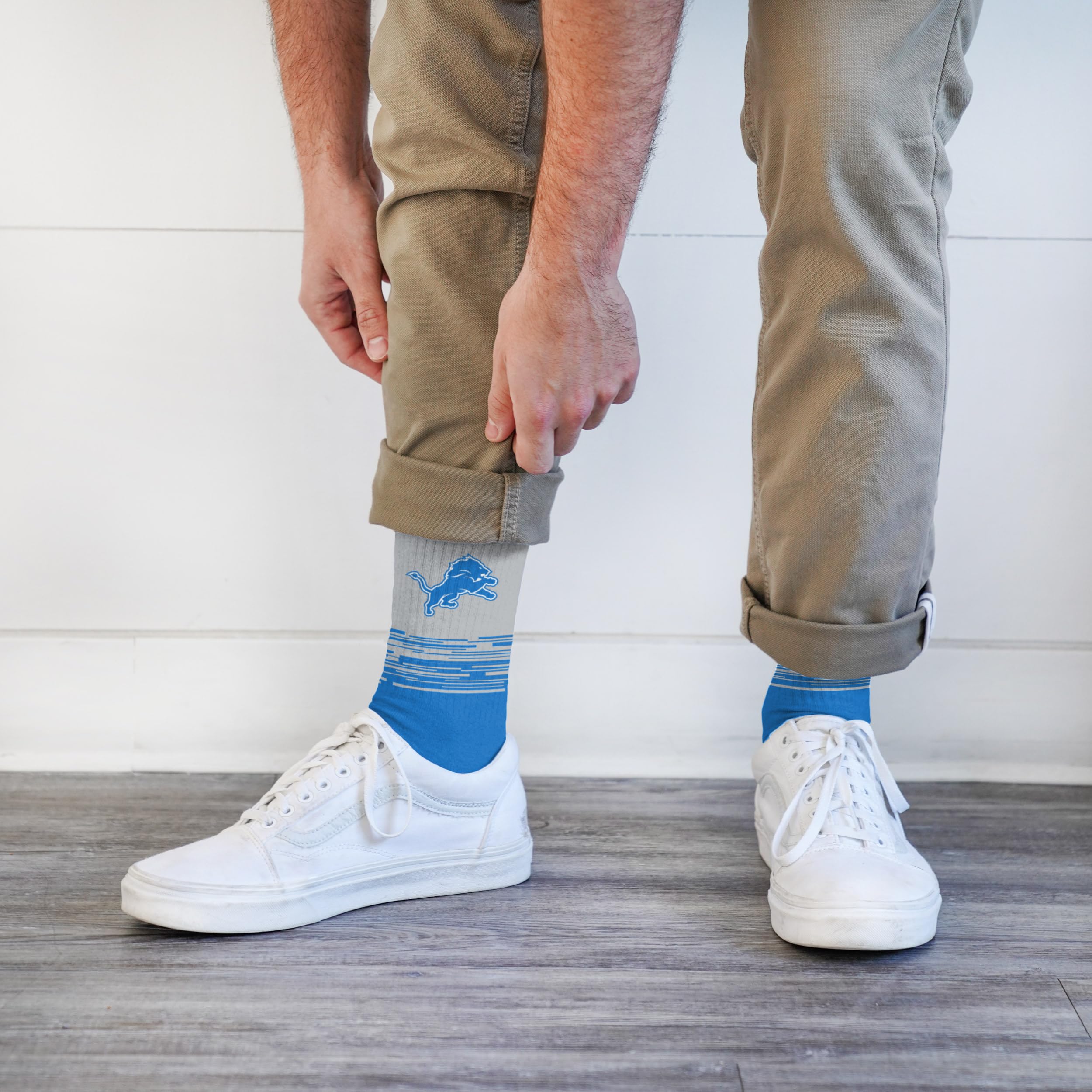 For Bare Feet NFL DETROIT LIONS Elevate Premium Dress Crew Sock Team Color Large - Image 3