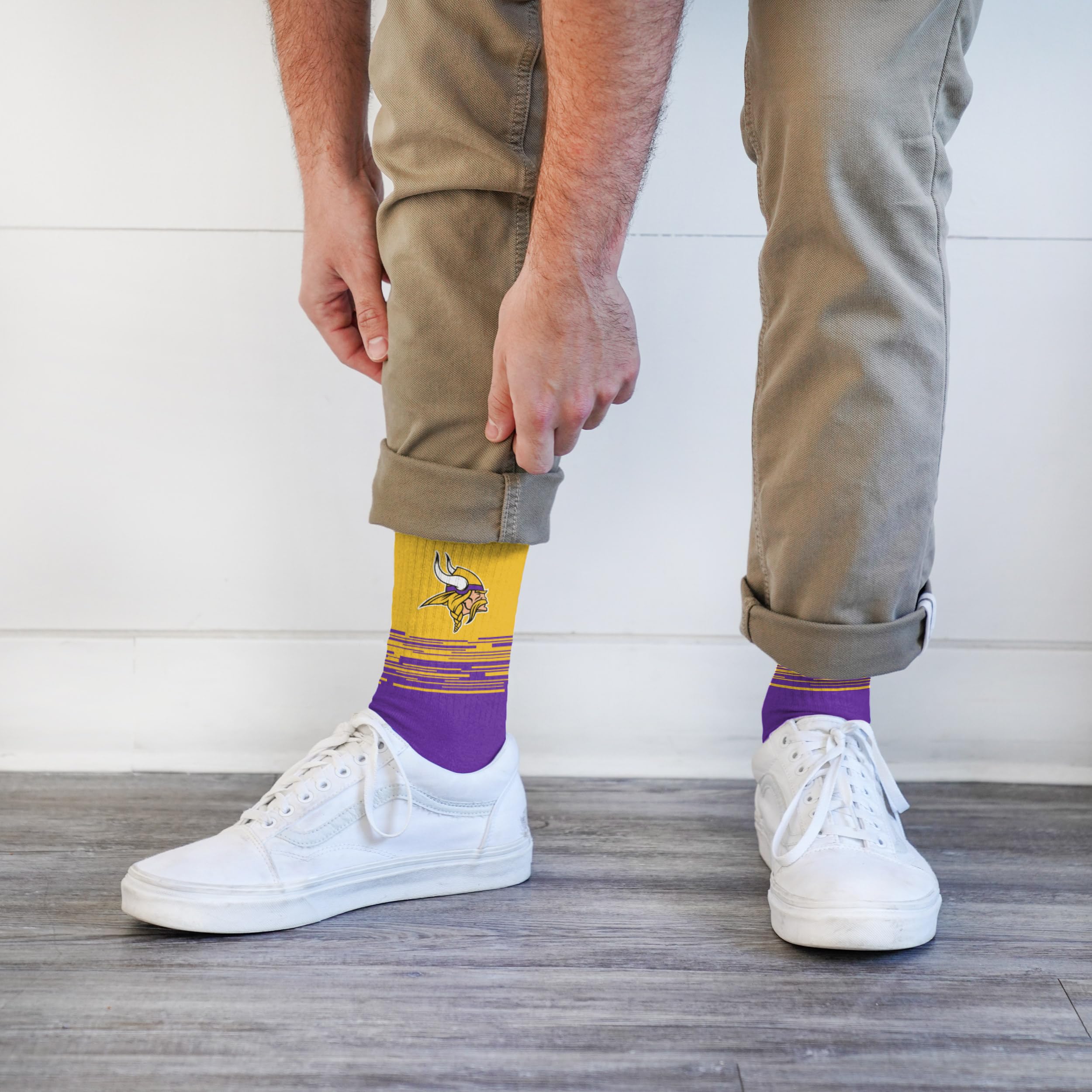 For Bare Feet NFL MINNESOTA VIKINGS Elevate Premium Dress Crew Sock Team Color Large - Image 3