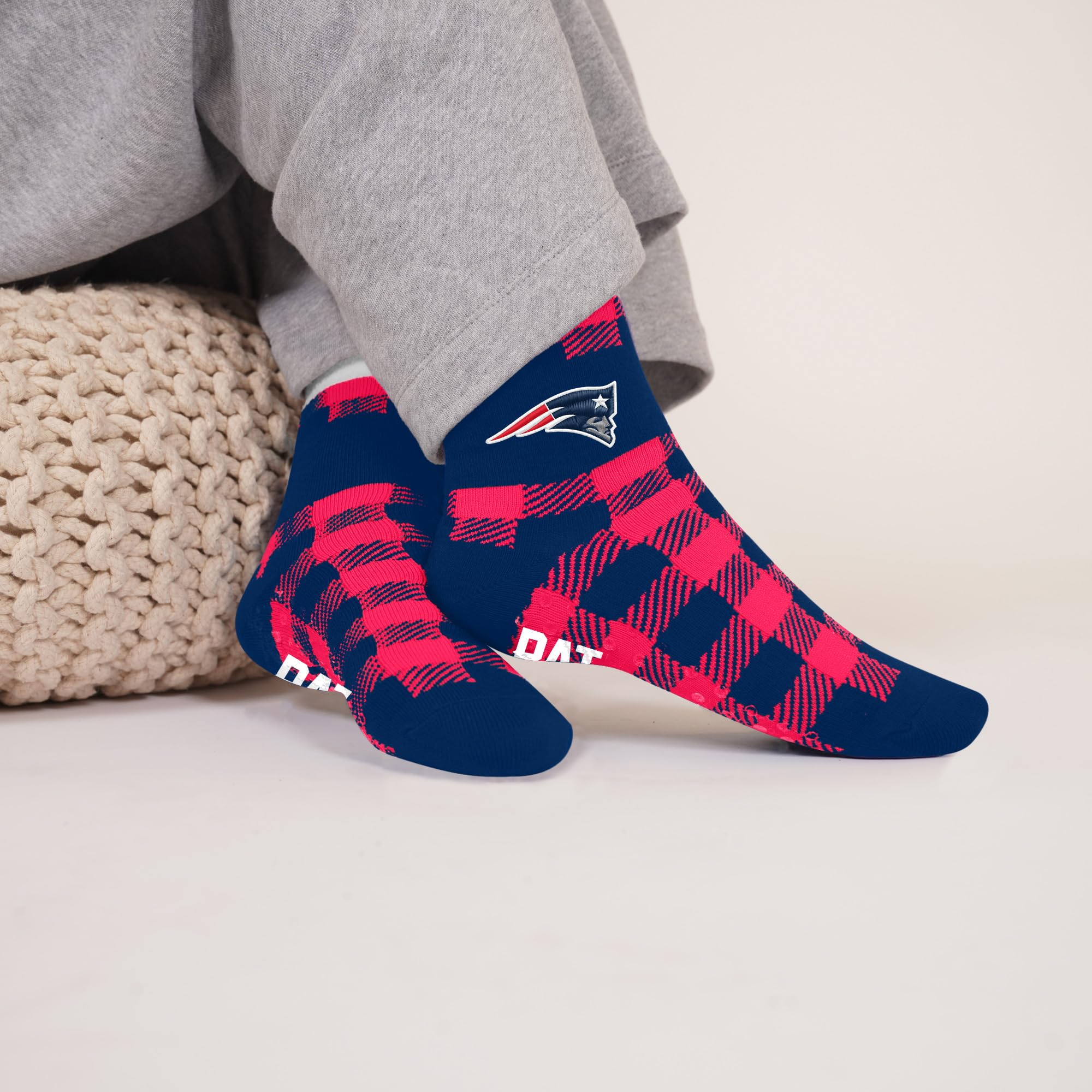 For Bare Feet NFL NEW ENGLAND PATRIOTS Cozy Buff Plush Cabin Sock Team Color OSFM - Image 3