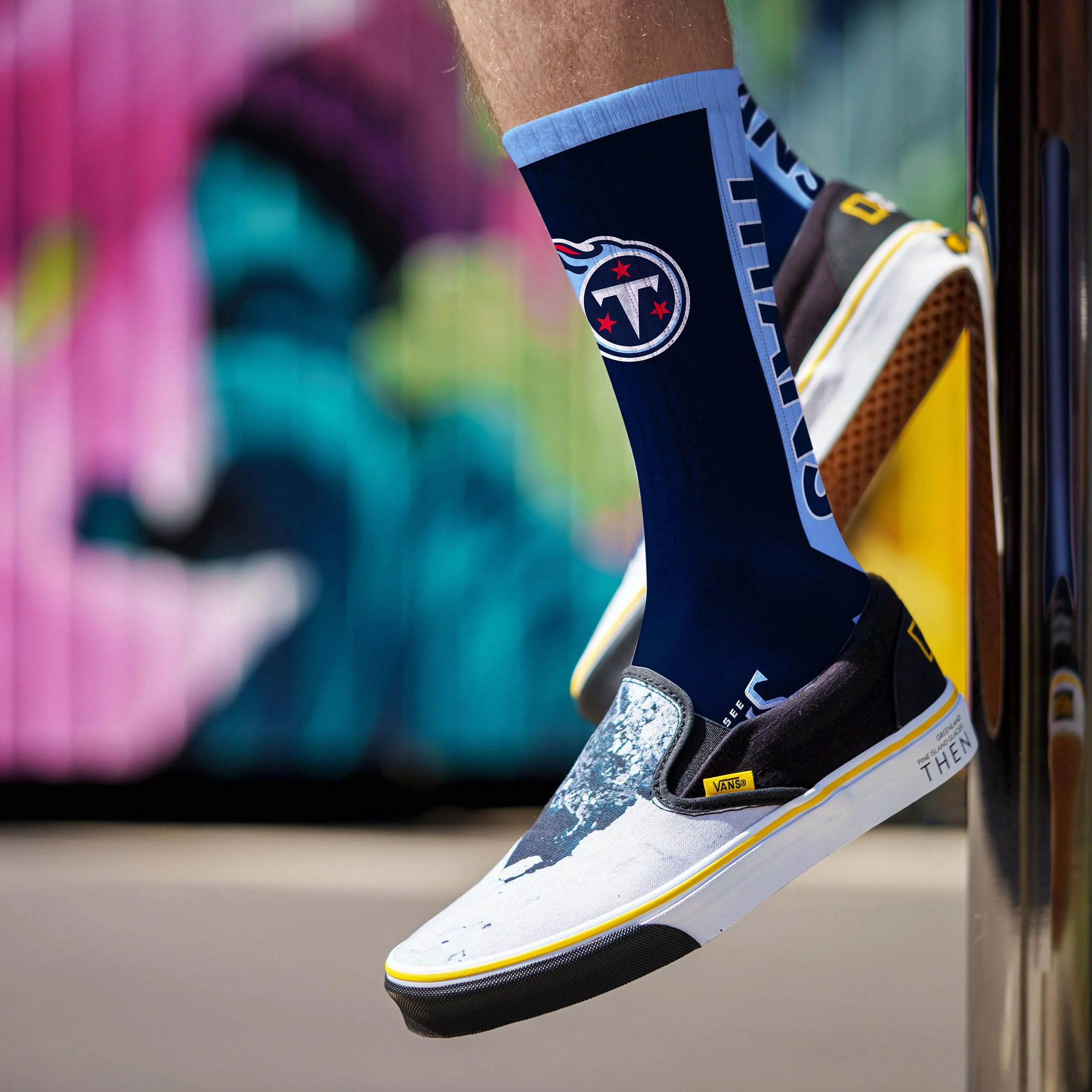 For Bare Feet NFL TENNESSEE TITANS MVP Crew Sock Team Color Large - Image 3