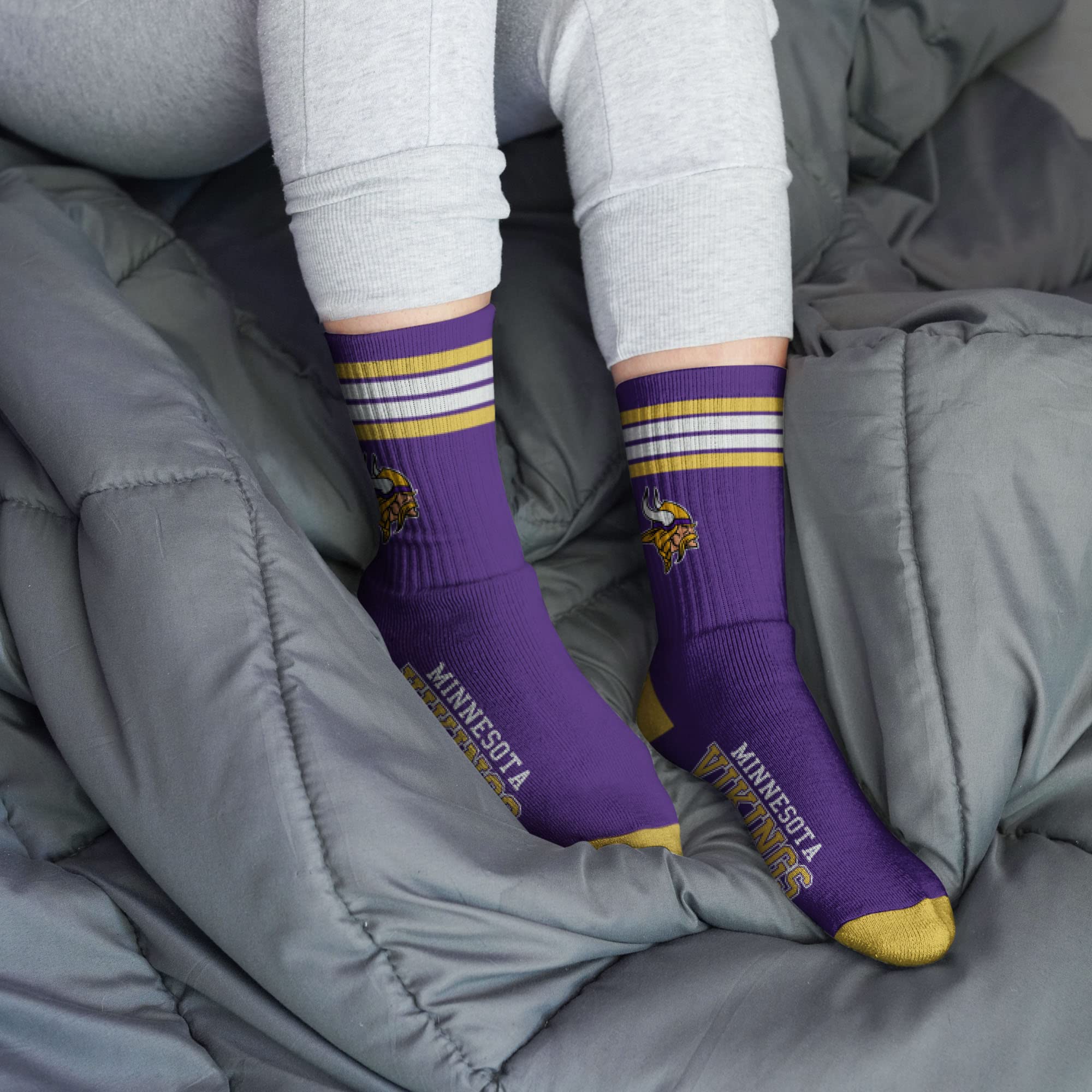 For Bare Feet NFL Youth 4 Stripe Deuce Crew Sock, Minnesota Vikings, One Size - Image 2