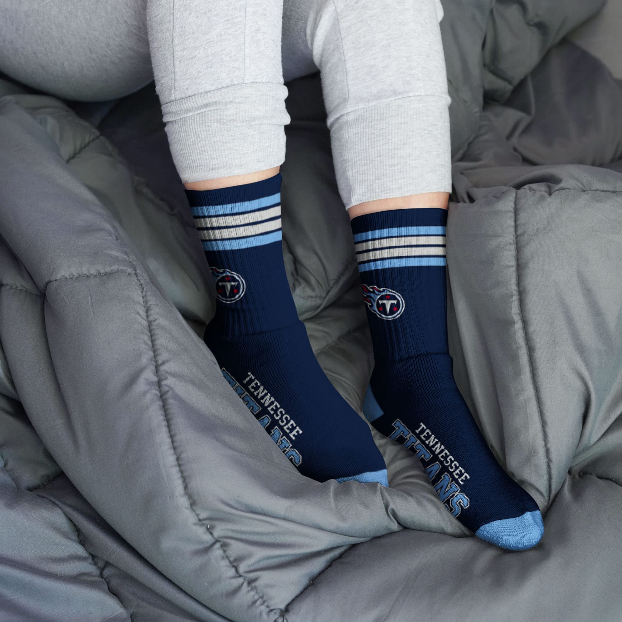 For Bare Feet NFL Youth 4 Stripe Deuce Crew Sock, Tennessee Titans, One Size - Image 2