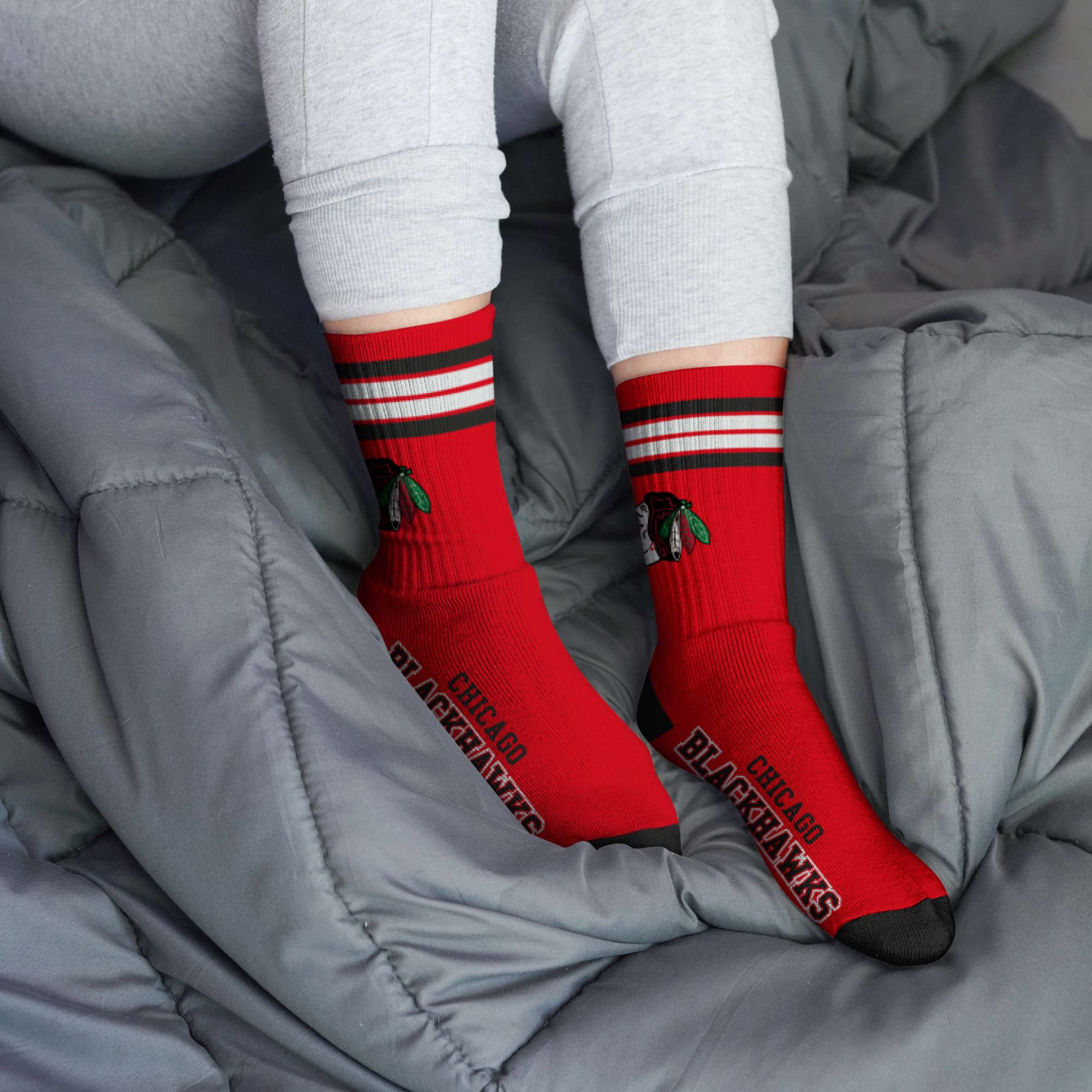 For Bare Feet NHL Chicago Blackhawks 4 Stripe Deuce Crew Sock Team Color MEDIUM - Image 2