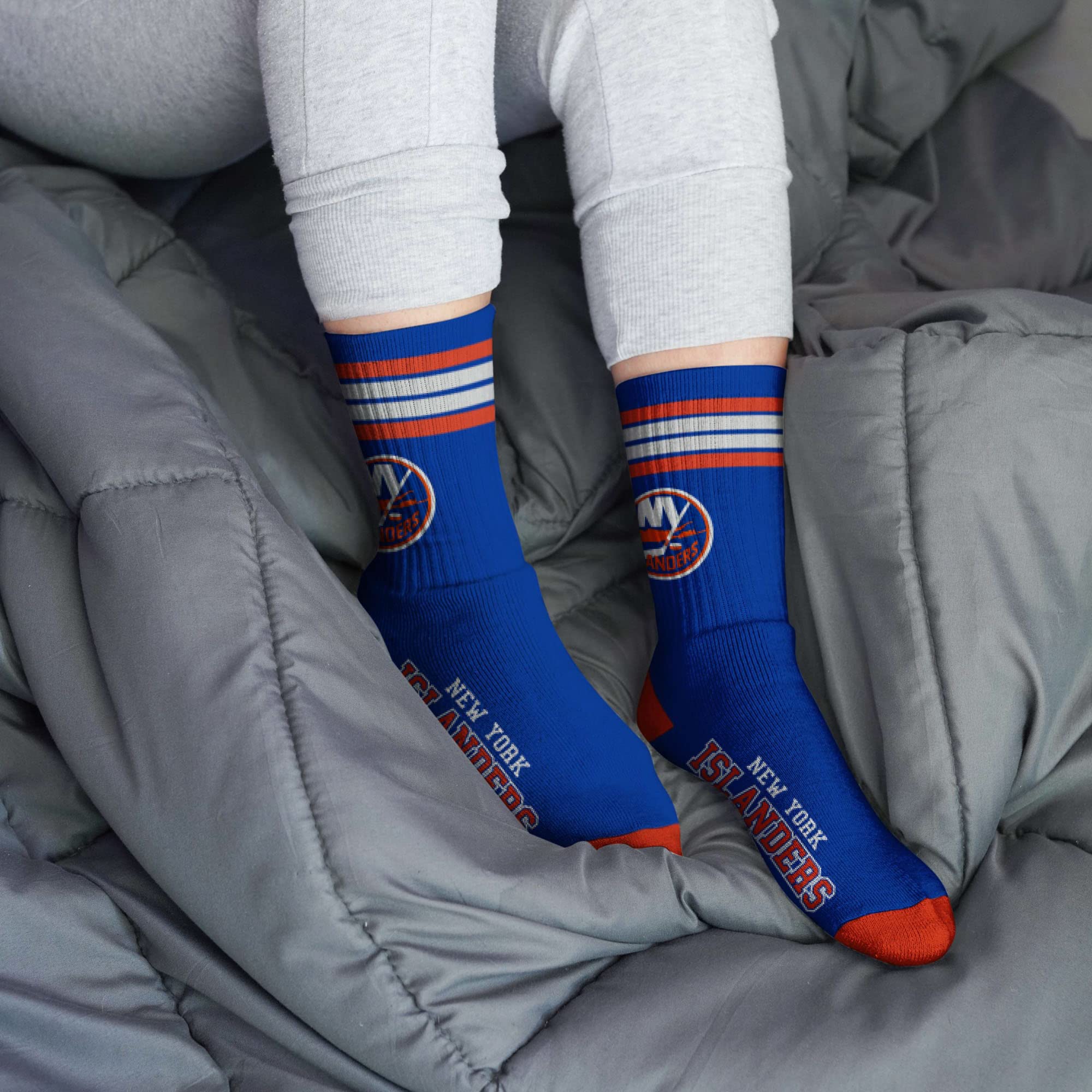 For Bare Feet NHL New York Islanders 4 Stripe Deuce Crew Sock Team Color MEDIUM - Image 2