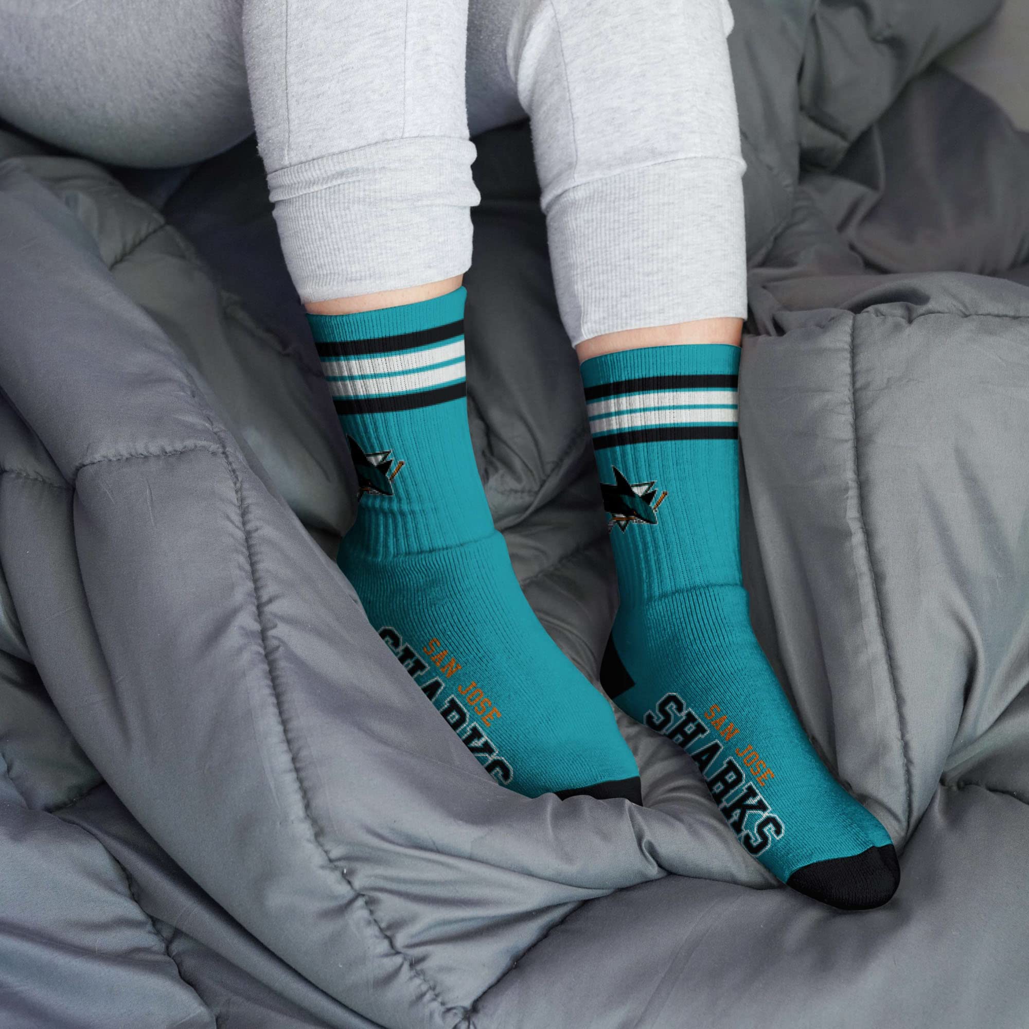 For Bare Feet NHL San Jose Sharks 4 Stripe Deuce Crew Sock Team Color MEDIUM - Image 2
