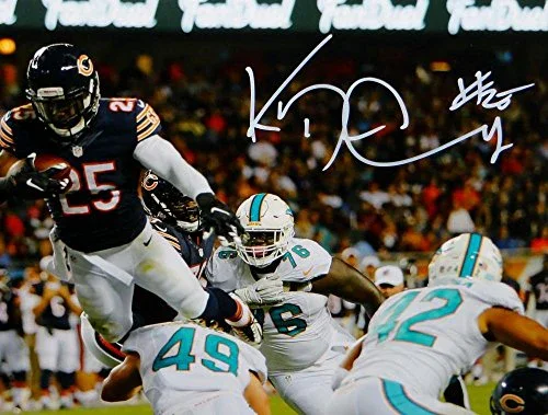 Ka'Deem Carey Autographed Chicago Bears 16x20 Leaping for TD Photo- JSA W Auth - Image 3