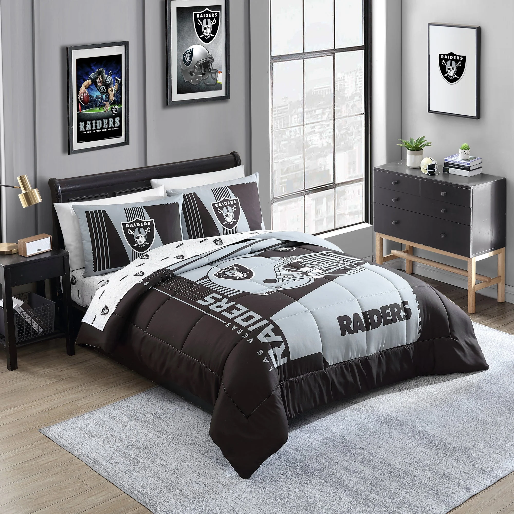 Las Vegas Raiders Status Bed In A Bag Queen