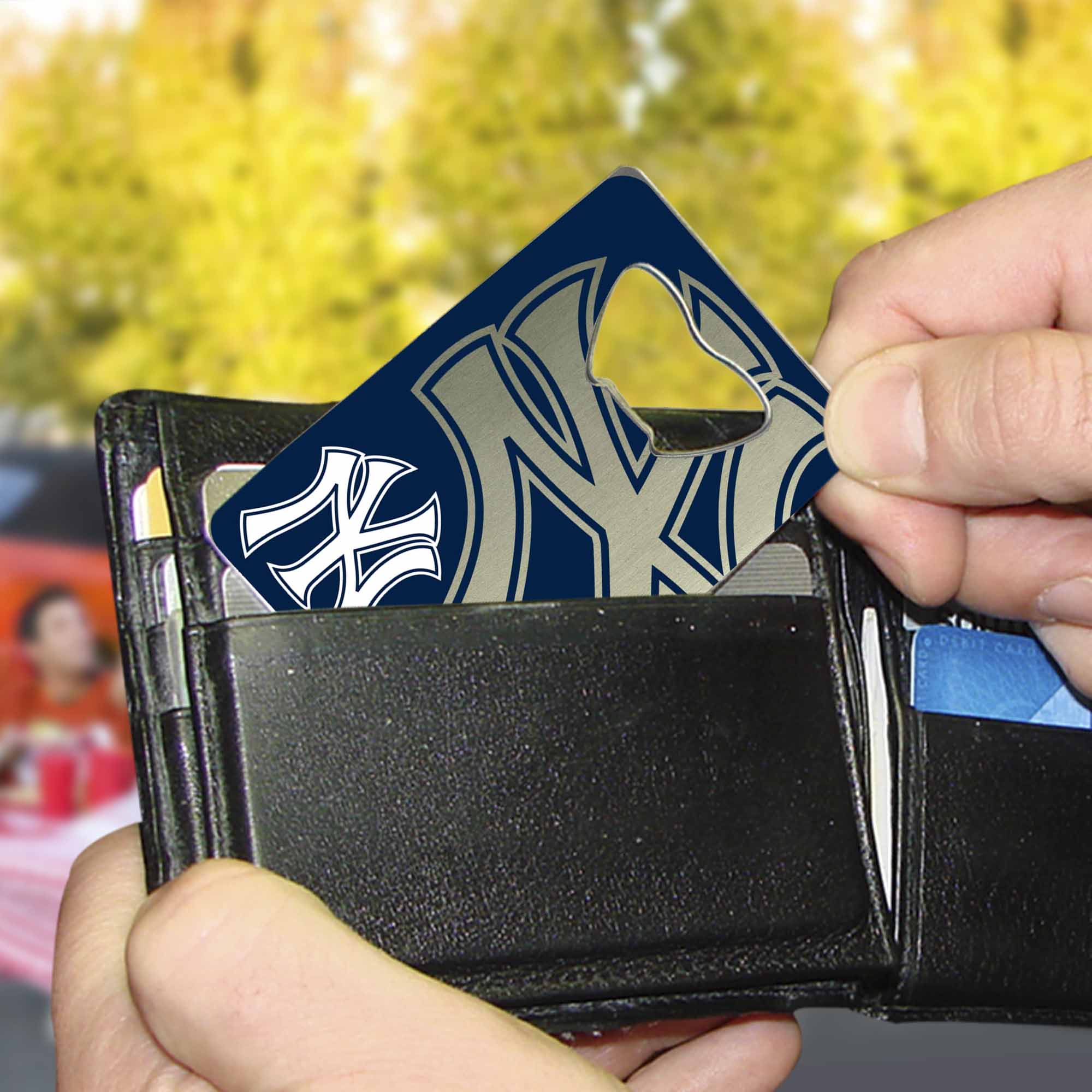 MLB - New York Yankees Credit Card Bottle Opener - Image 2