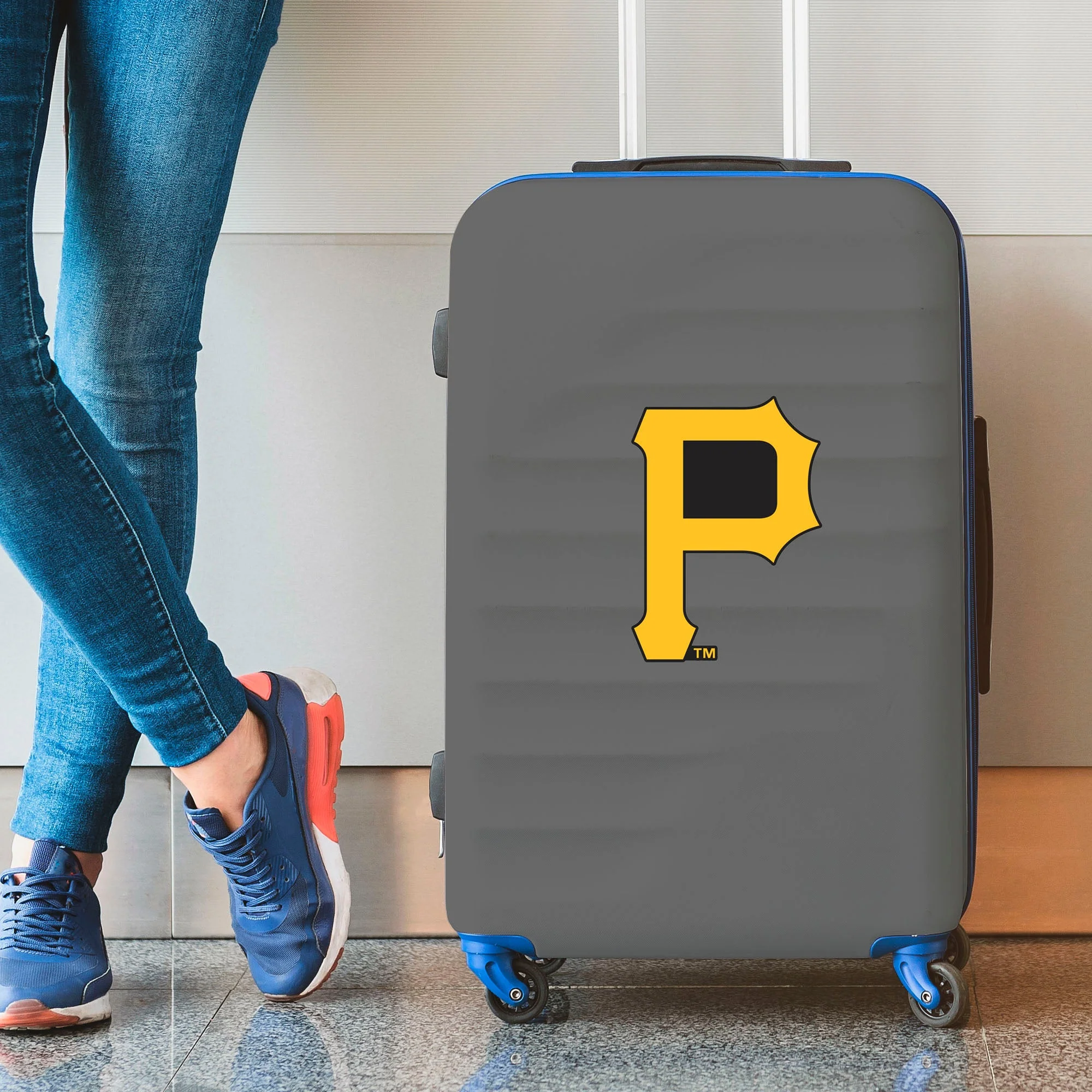 MLB - Pittsburgh Pirates Large Decal - Image 2