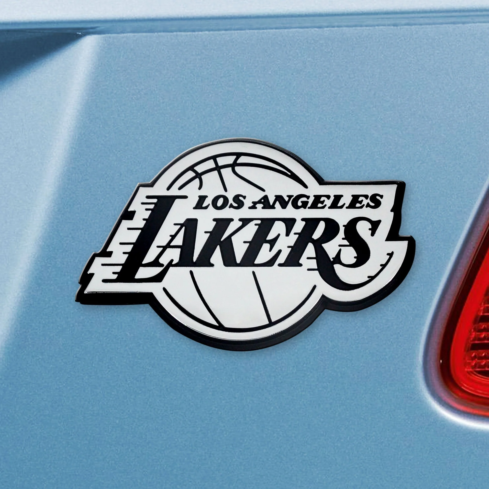 NBA - Los Angeles Lakers Chrome Emblem - Image 2