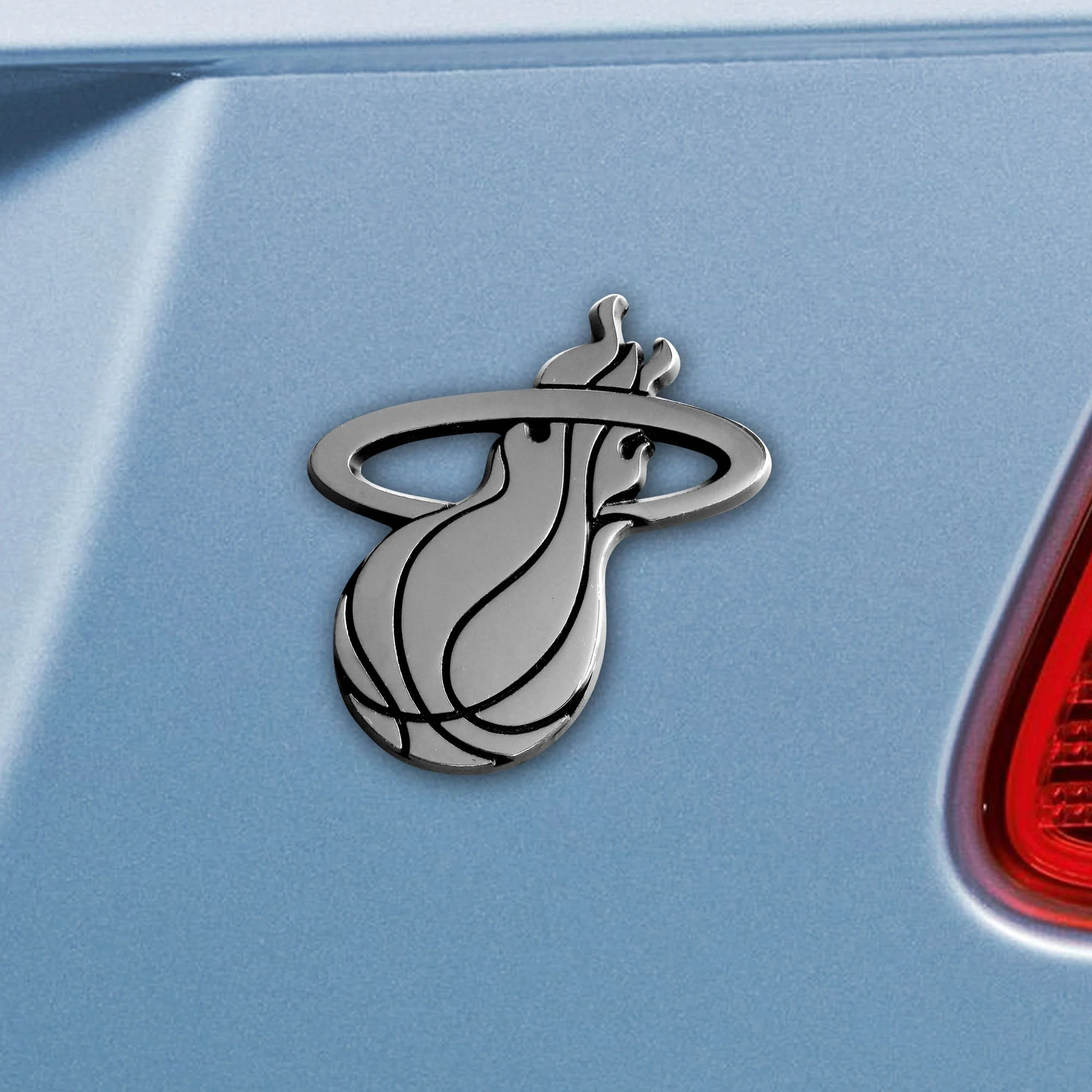 NBA - Miami Heat Chrome Emblem - Image 2