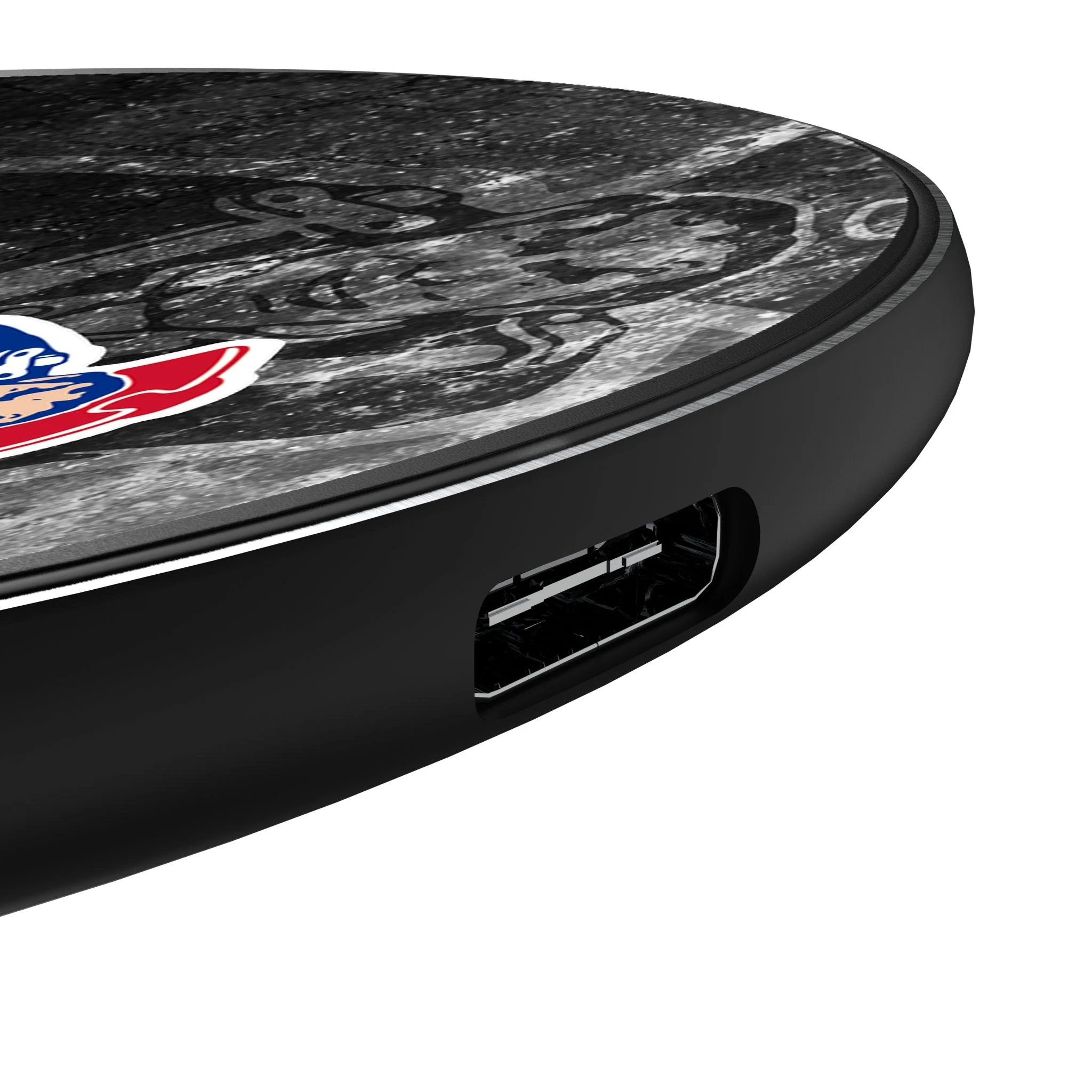 New England Patriots Historic Collection Legendary 15-Watt Wireless Charger - Image 3