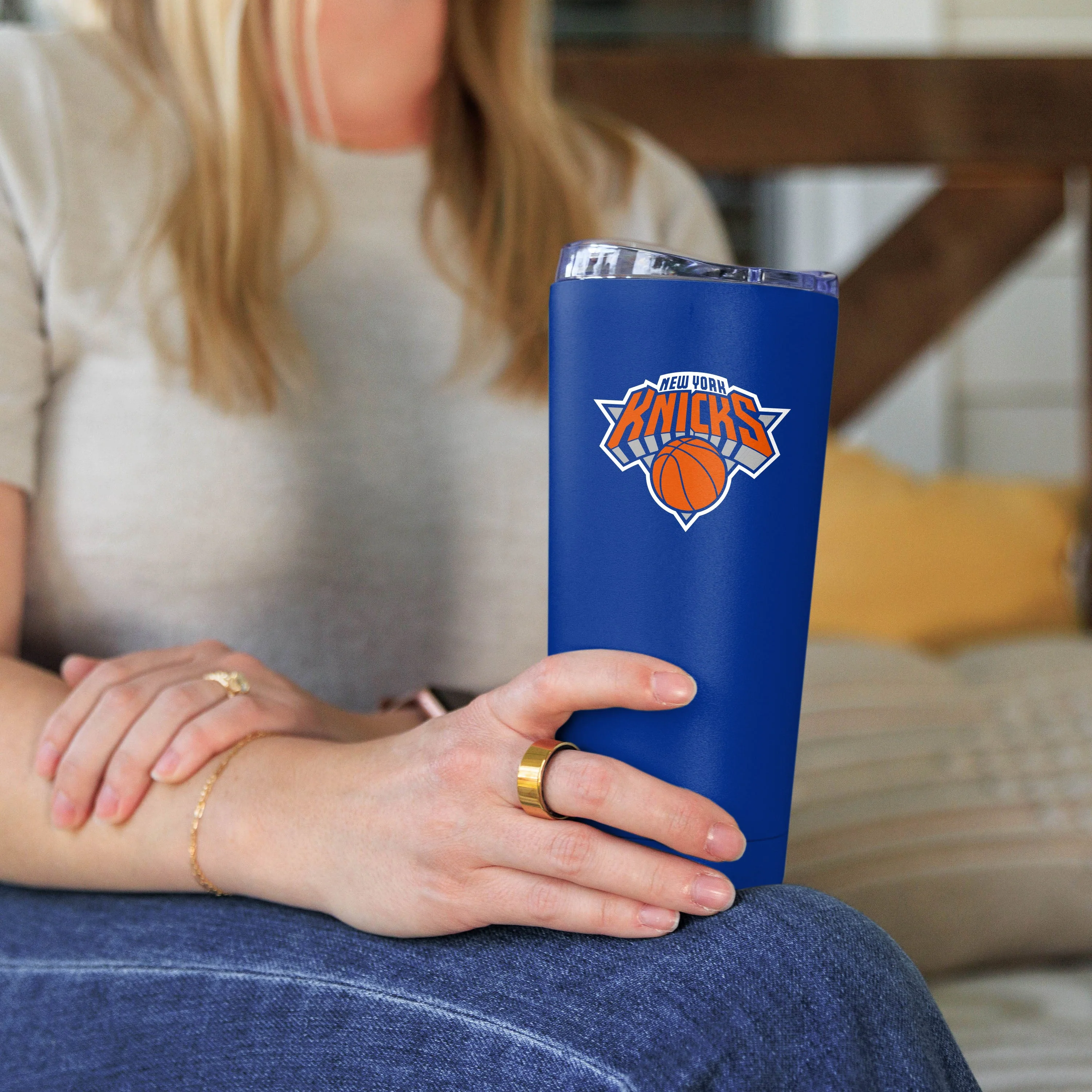 New York Knicks 20oz Flipside Powder Coat Tumbler - Image 4
