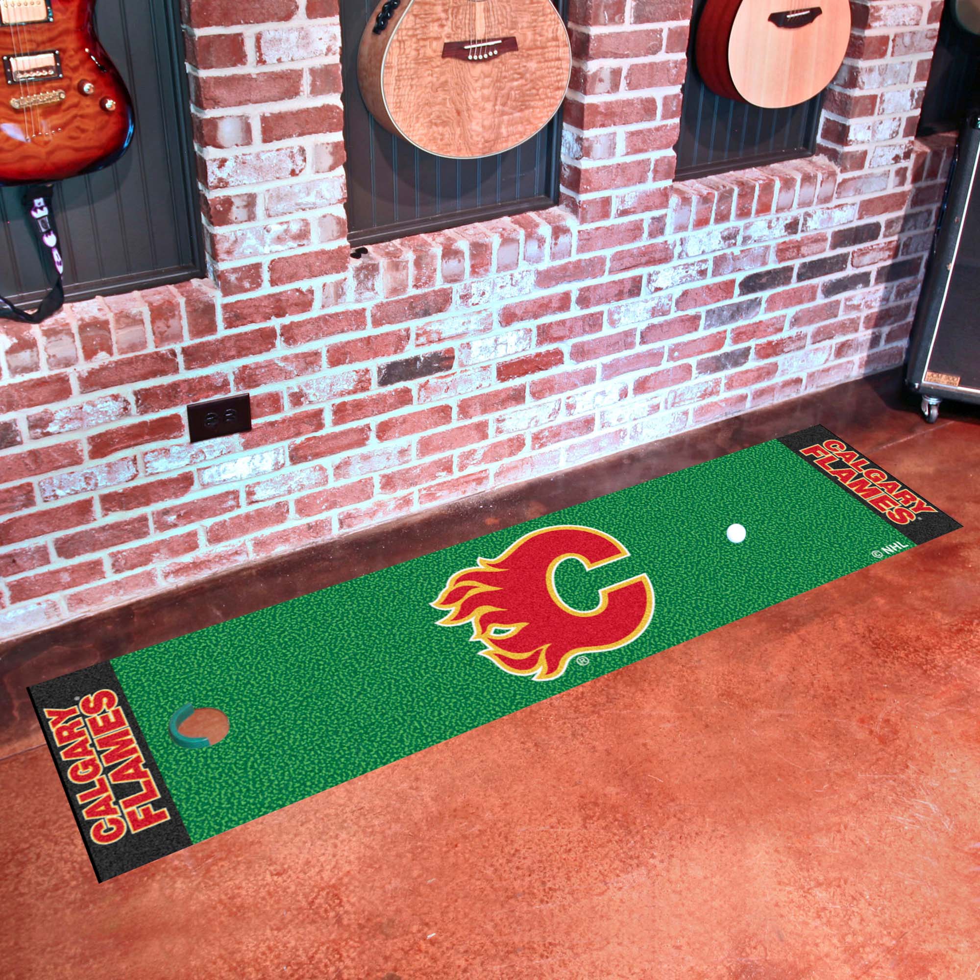 NHL - Calgary Flames Putting Green Mat - Image 2