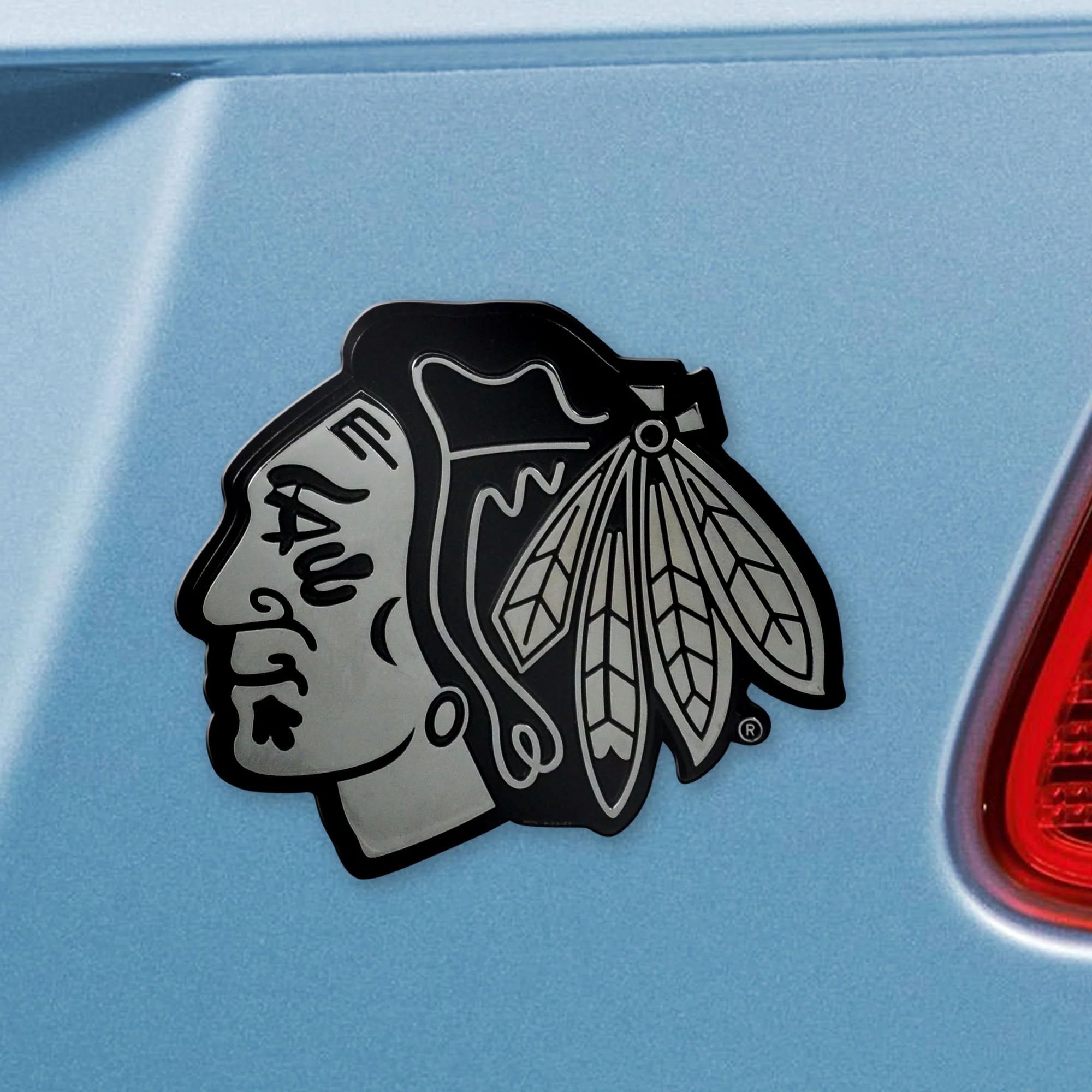 NHL - Chicago Blackhawks Chrome Emblem - Image 2