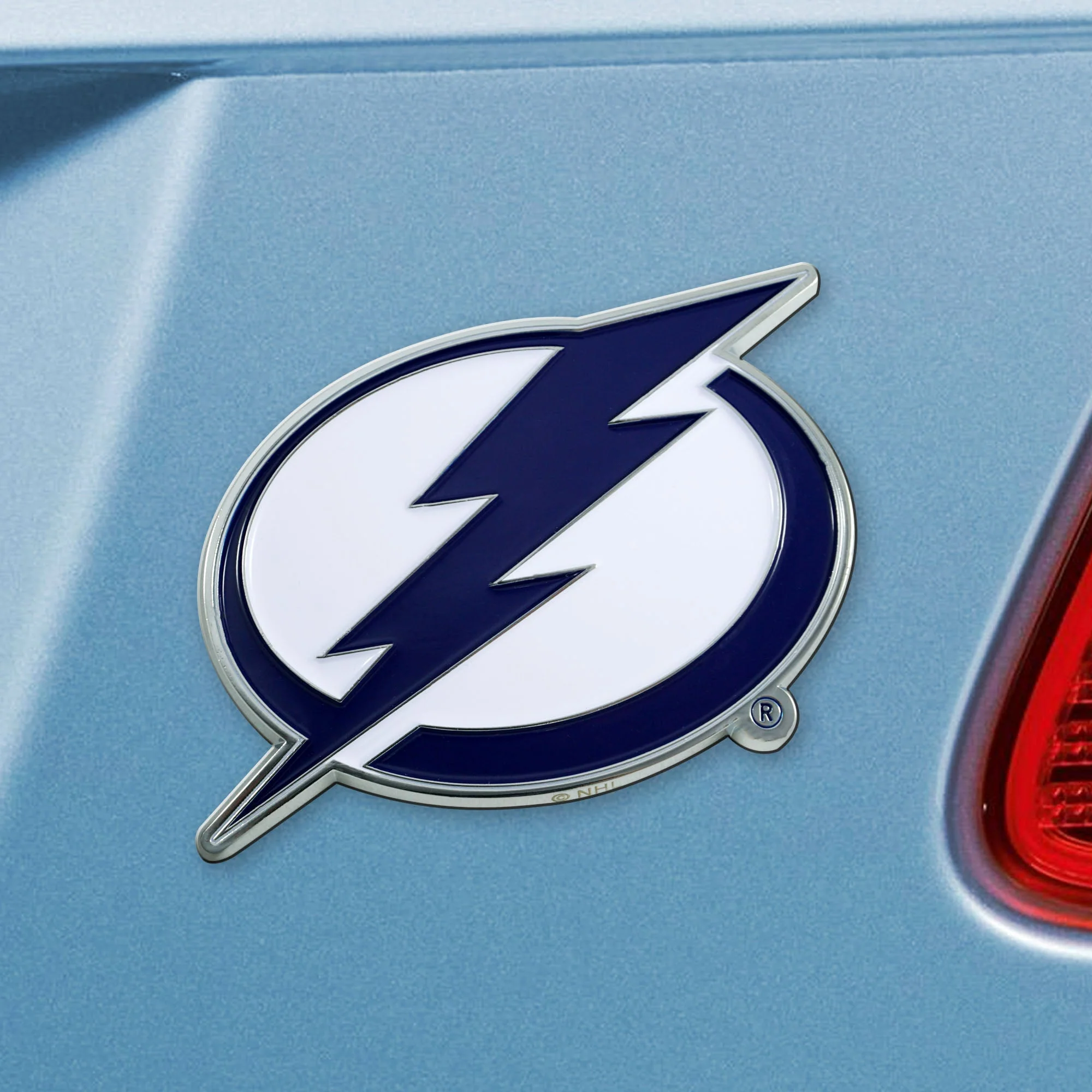 NHL - Tampa Bay Lightning Color Emblem - Image 2