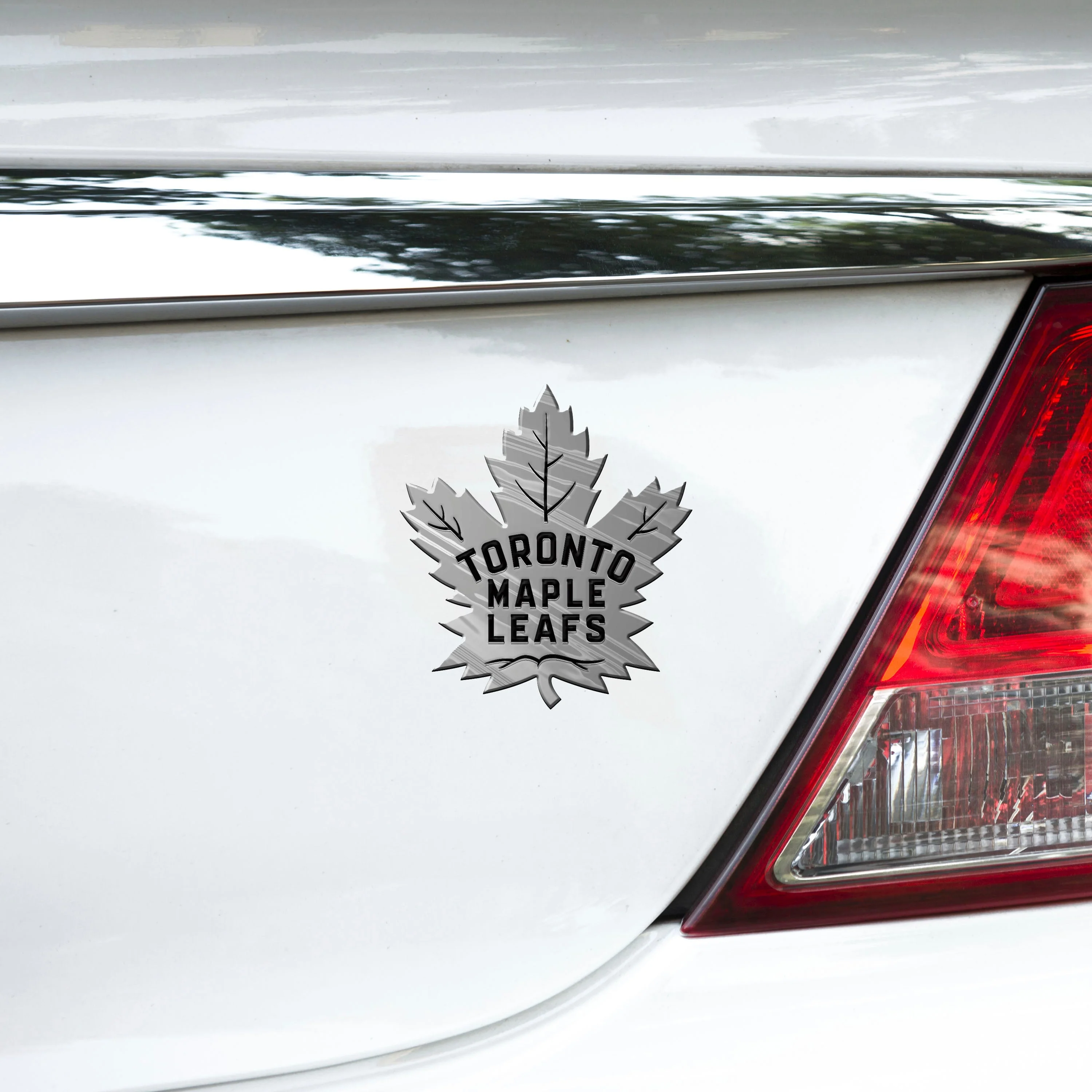 NHL - Toronto Maple Leafs Plastic Chrome Emblem - Image 2