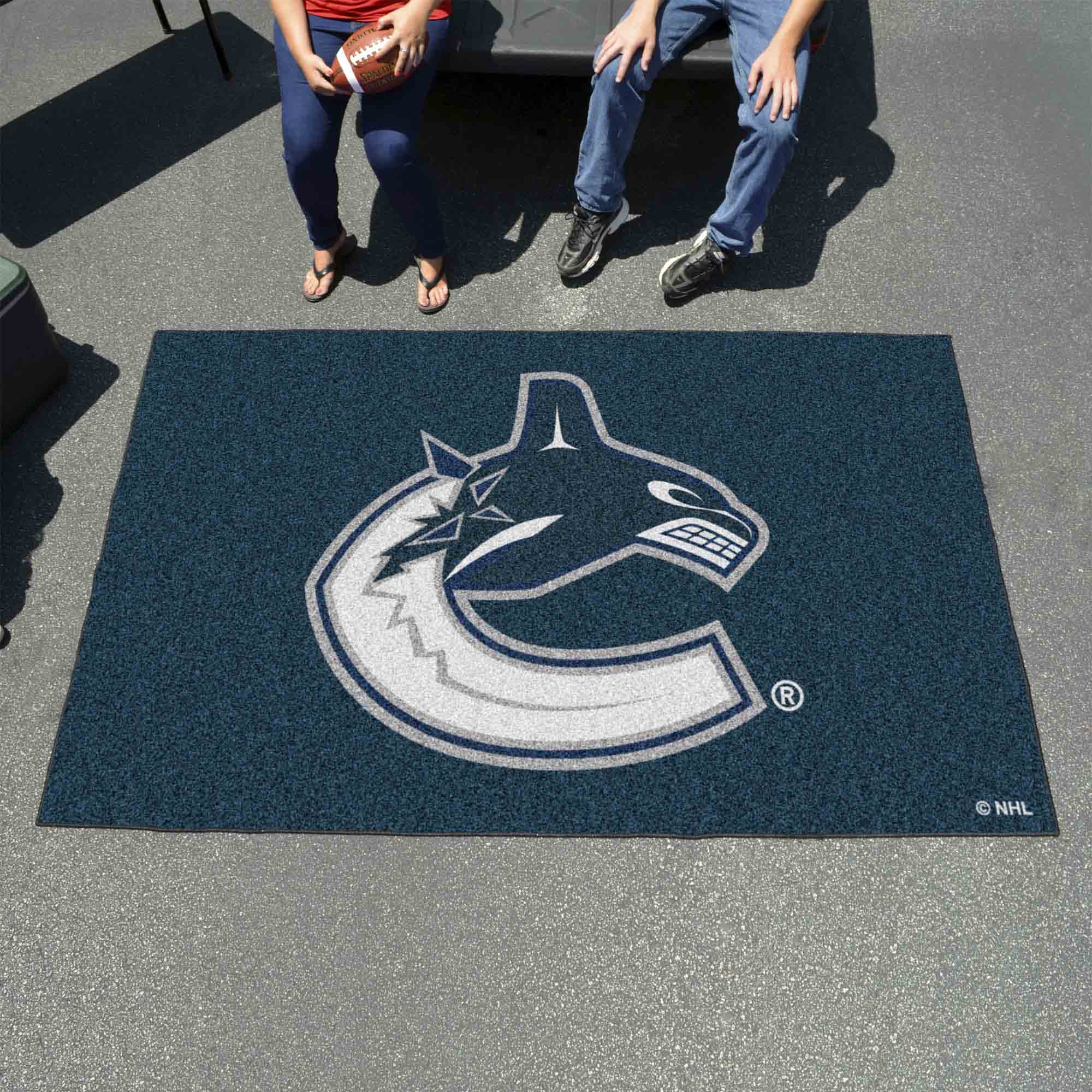 NHL - Vancouver Canucks Ulti-Mat - Image 2