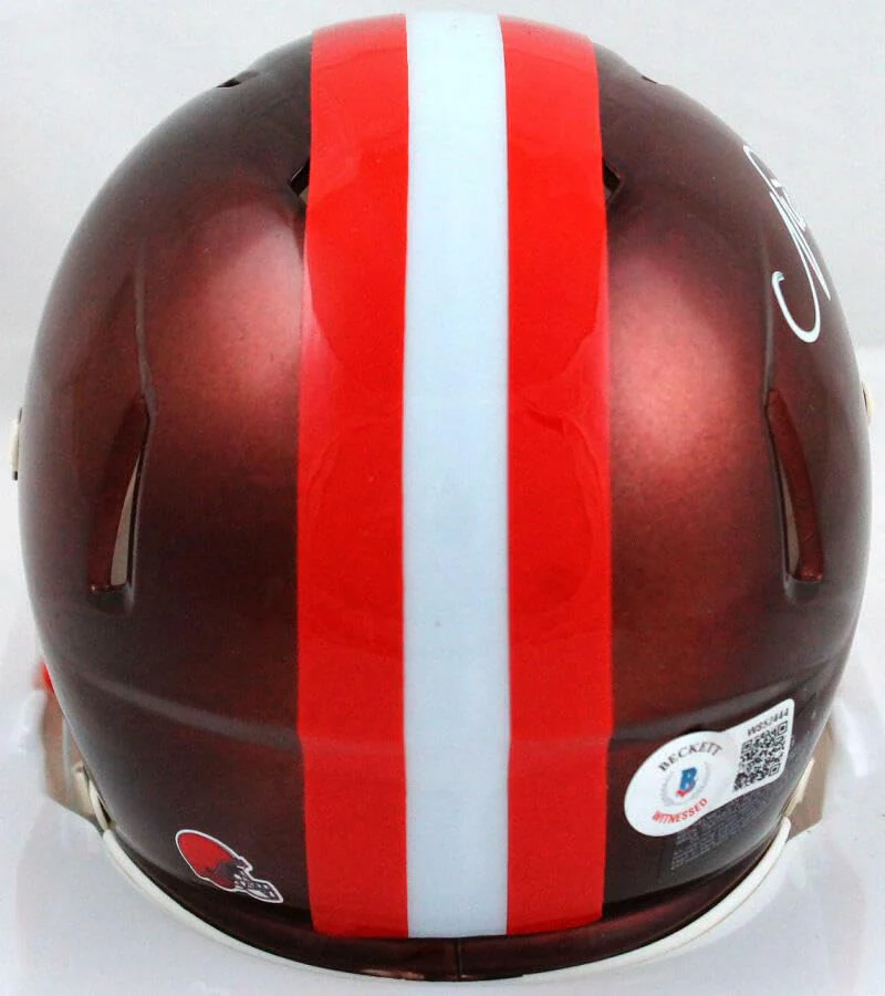 Nick Chubb Autographed Cleveland Browns Flash Speed Mini Helmet-Beckett W Holo - Image 6