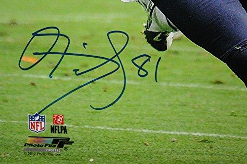 Owen Daniels Autographed 16x20 Vertical On Field Photo- TriStar Authenticated - Image 2