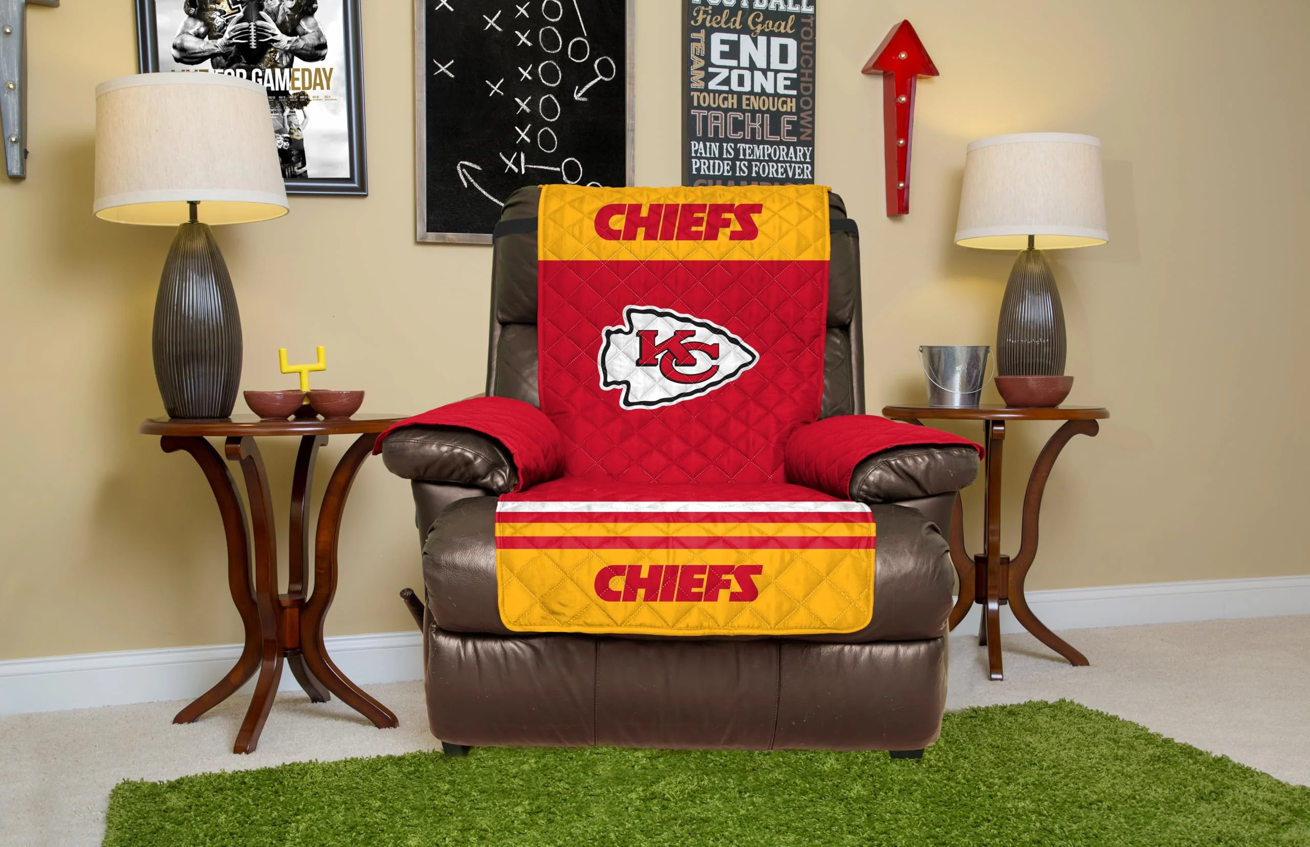 Pegasus Sports NFL Kansas City Chiefs Furniture Protector with Elastic Straps, Recliner, Red - Image 2