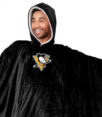 Pegasus Sports NHL Pittsburgh Penguins Team Color Bloncho w/Logo Patch & Sherpa - Image 4