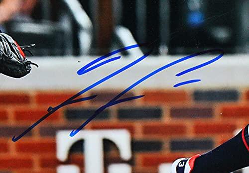 Ronald Acuna Autographed Atlanta Braves Batting w/Short Hair 16x20 Photo- Beckett W Blue - Image 2