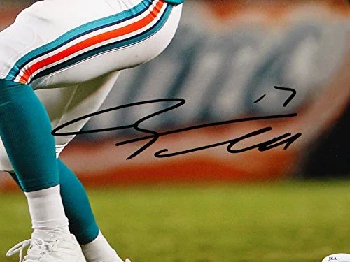 Ryan Tannehill Autographed 16x20 Looking To Pass Black Photo- JSA Auth - Image 2