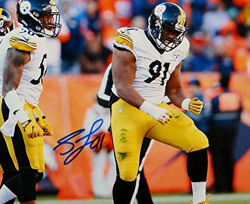 Stephon Tuitt Autographed Steelers 8x10 Celebrating P.F. Photo- JSA W Auth - Image 2