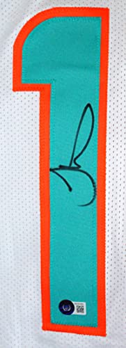 Tyreek Hill Autographed White Pro Style Jersey-Beckett W Hologram Black - Image 5